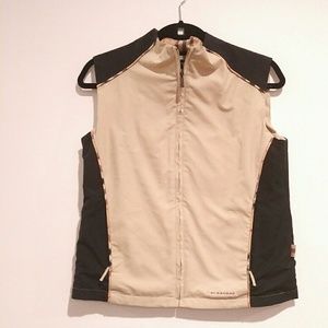 Burberry Golf womens vest tan and black  GOLF VEST PULLOVER WOMENS XS